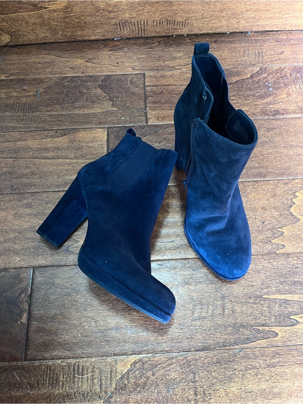 Gianni Bini Navy Suede Block Heel Ankle Boots